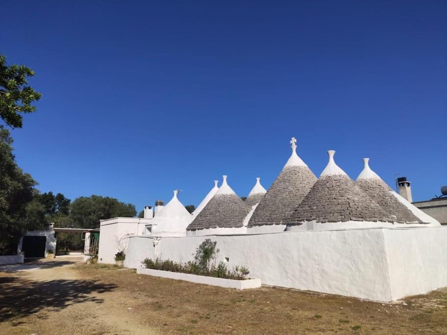 הוילה צ'לייה מספיקה I Trulli D'A Ross מראה חיצוני תמונה