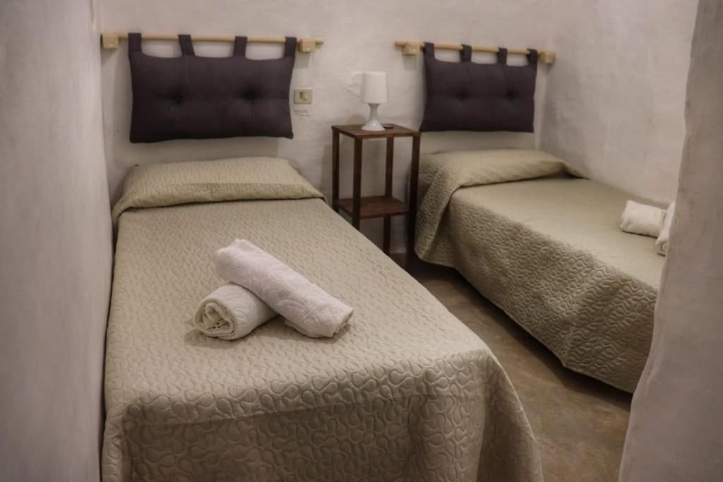 הוילה צ'לייה מספיקה I Trulli D'A Ross מראה חיצוני תמונה